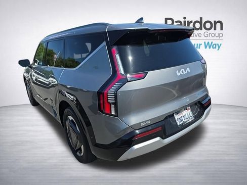 Certified 2024 Kia EV9 Land AWD/4WD image 5