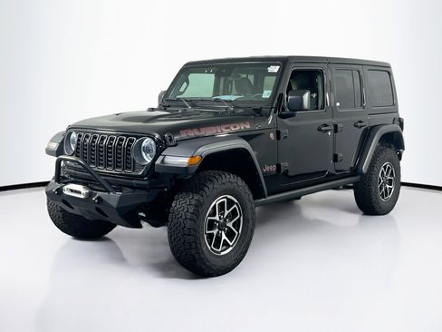 Used 2024 Jeep Wrangler Unlimited Rubicon w/ Convenience Group image 1