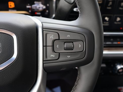 New 2026 GMC Sierra 1500 Elevation image 19