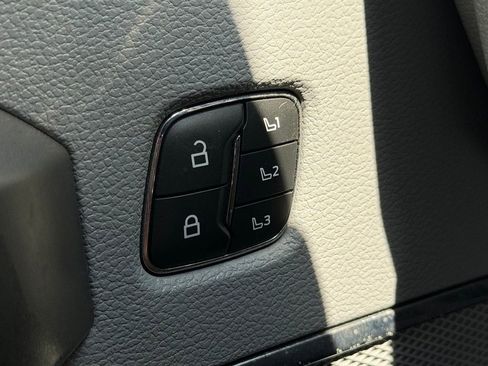 Used 2022 Ford F250 Limited AWD/4WD image 24