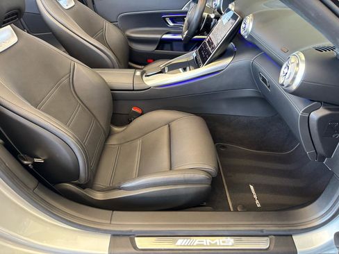 Used 2022 Mercedes-Benz SL 55 AMG 4MATIC image 24