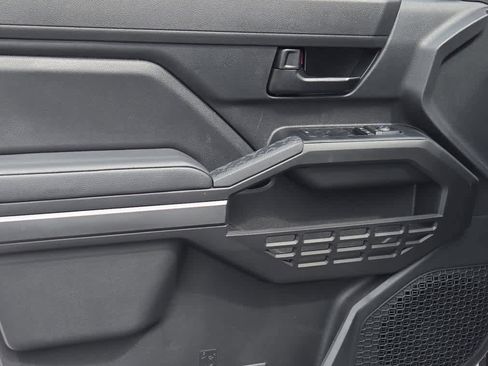 New 2025 Toyota Tacoma SR5 image 10