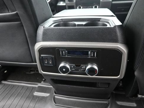 Certified 2020 Ford Expedition Max XLT image 12