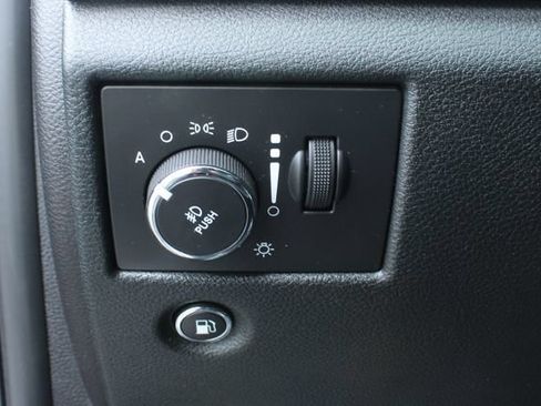 Used 2015 Jeep Grand Cherokee Limited AWD/4WD image 16