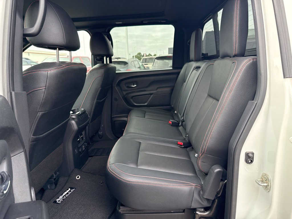 Used 2021 Nissan Titan PRO-4X AWD/4WD image 10