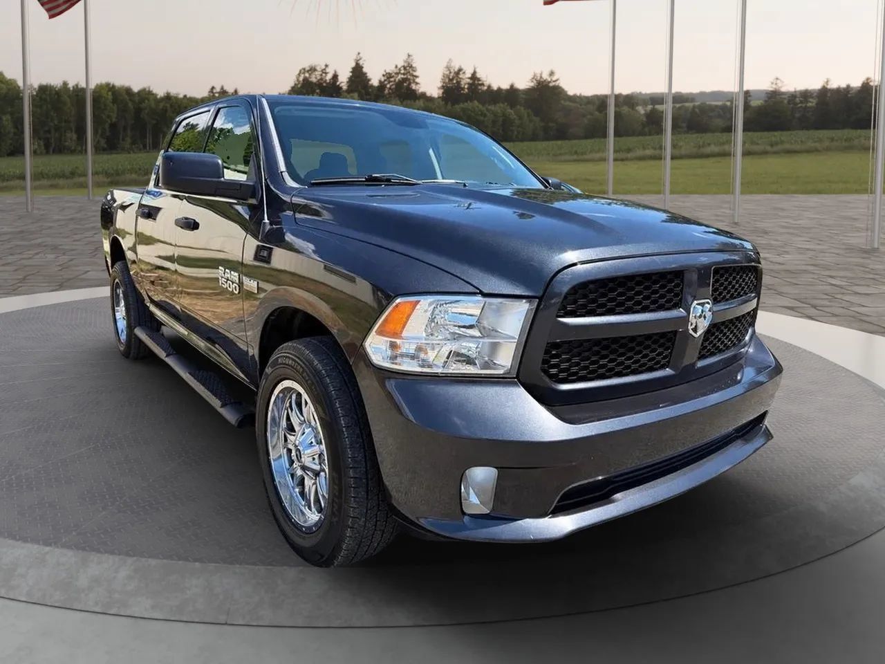 Used 2016 RAM 1500 Express AWD/4WD image 7
