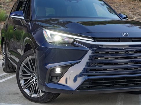 New 2026 Lexus TX 350 AWD image 3