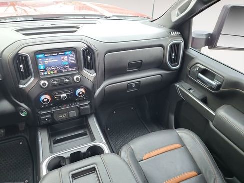 Used 2022 GMC Sierra 2500 AT4 image 13