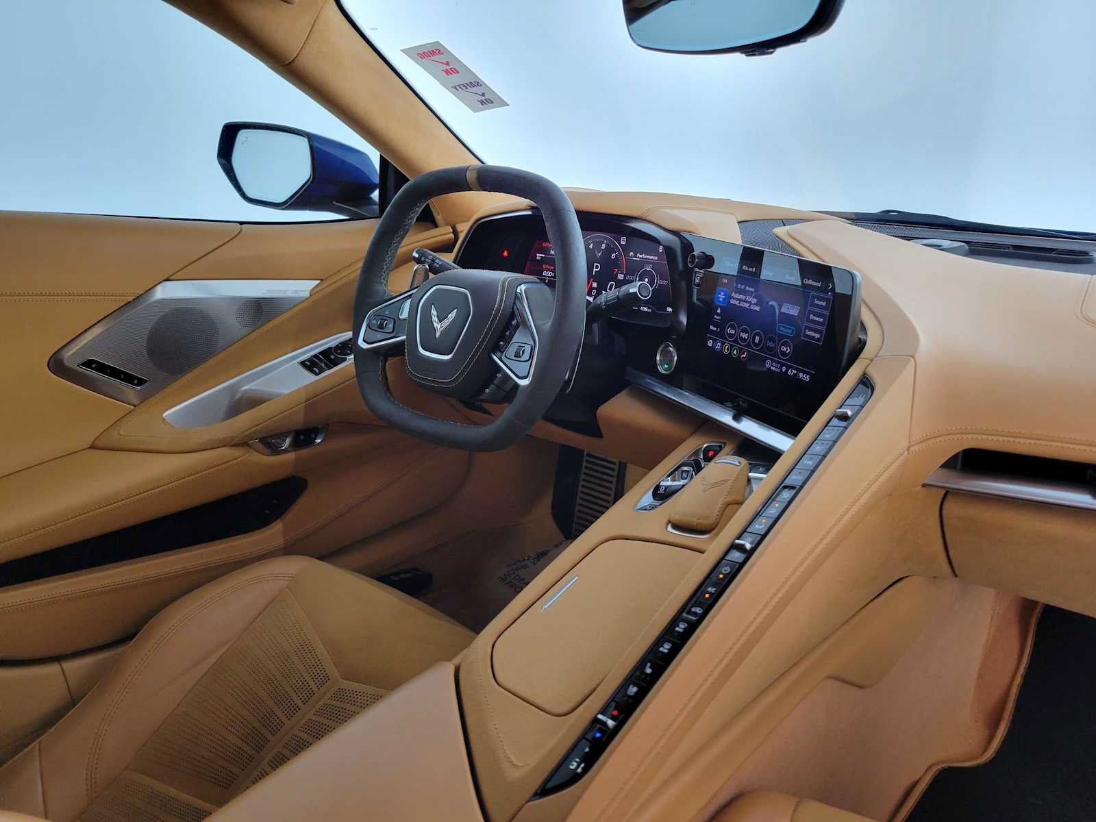 Used 2022 Chevrolet Corvette Stingray Premium Cpe w/ Battery Protection Package RWD image 11