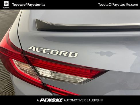 Used 2022 Honda Accord Sport image 5