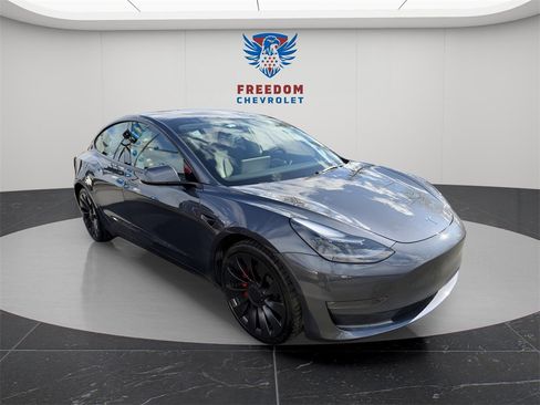 Used 2023 Tesla Model 3 Performance image 7
