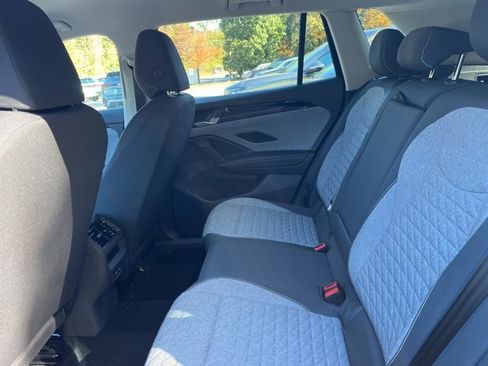 New 2025 Volkswagen Tiguan S image 10