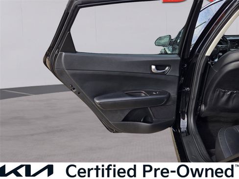 Used 2019 Kia Optima EX image 28