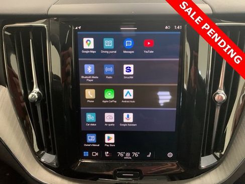 Certified 2025 Volvo XC60 B5 Plus image 18