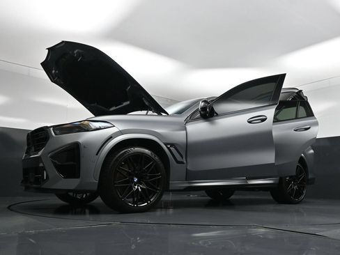 Used 2026 BMW X6 M Competition w/ Executive Package AWD/4WD image 35
