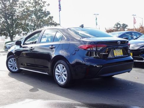 New 2026 Toyota Corolla XLE image 10