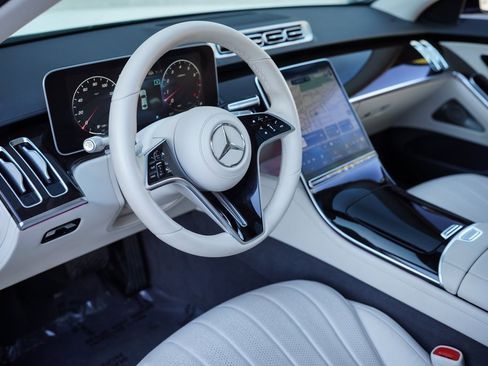 Used 2023 Mercedes-Benz S 500 S 500 image 20