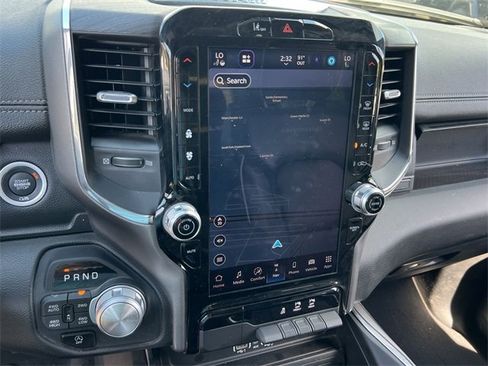 Used 2025 RAM 1500 Laramie image 25