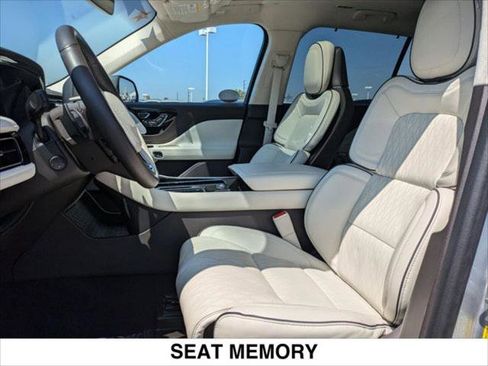 New 2023 Lincoln Aviator Black Label w/ Dynamic Handling Package image 22