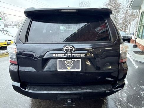 Used 2016 Toyota 4Runner SR5 image 6