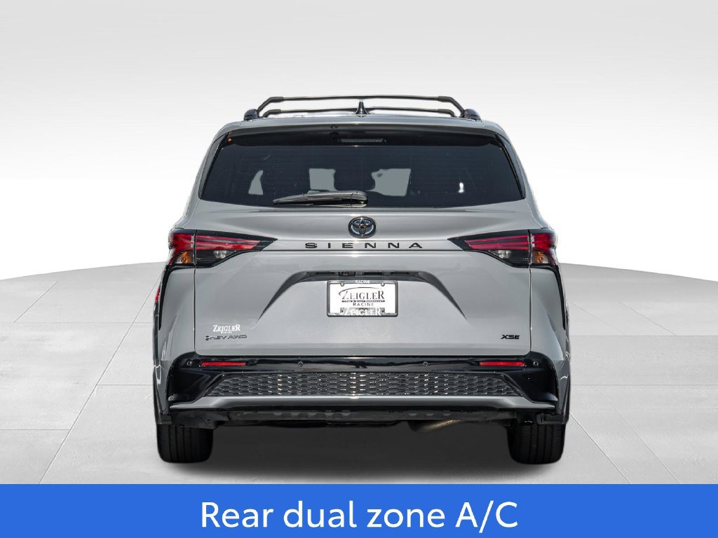 Used 2025 Toyota Sienna XSE w/ XSE Plus Package AWD/4WD image 6