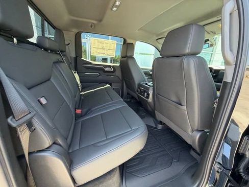 New 2026 GMC Sierra 1500 SLT AWD/4WD image 28