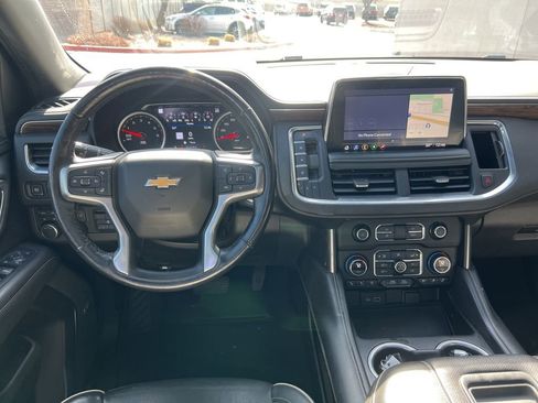 Used 2021 Chevrolet Tahoe Premier w/ Premium Package AWD/4WD image 21
