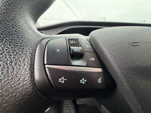 Used 2023 Ford Transit 350 XLT image 20