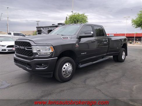 Used 2022 RAM 3500 Big Horn w/ Level A Equipment Group AWD/4WD image 4