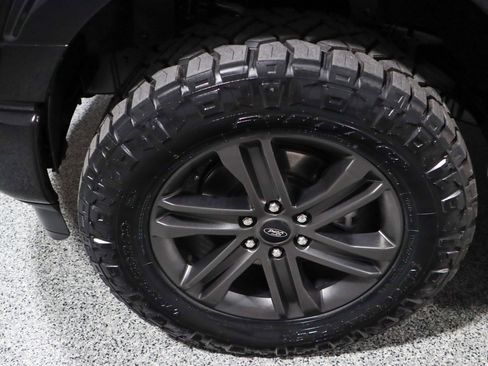 Used 2022 Ford F150 Lariat w/ Equipment Group 502A High AWD/4WD image 12