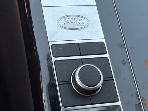 Used 2019 Land Rover Range Rover Long Wheelbase Autobiography AWD/4WD image 14