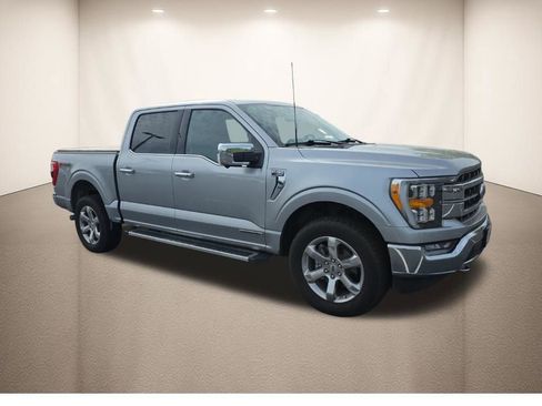 Used 2023 Ford F150 Lariat w/ Trailer Tow Package image 2