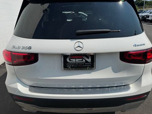 Used 2020 Mercedes-Benz GLB 250 4MATIC image 38