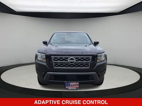 Used 2023 Nissan Frontier SV w/ Technology Package RWD image 9