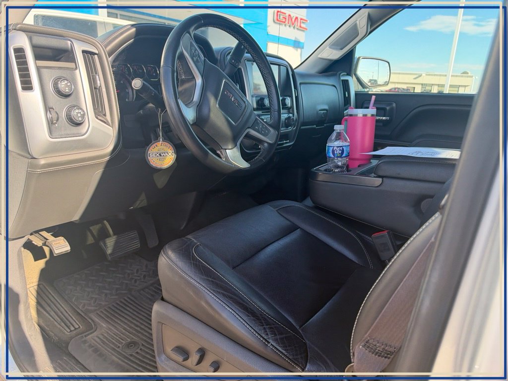 Used 2016 GMC Sierra 1500 SLT w/ SLT Premium Package AWD/4WD image 2