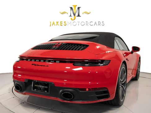 Used 2021 Porsche 911 Carrera S image 11