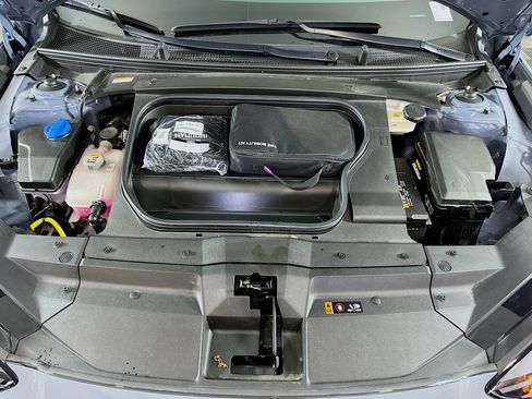 Used 2024 Hyundai Ioniq 6 SE image 33