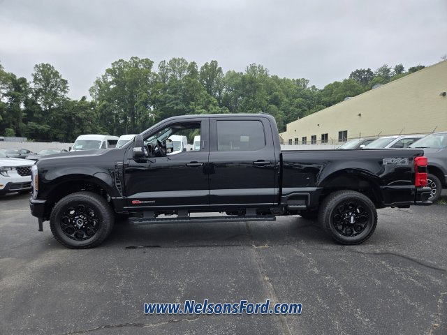 New 2026 Ford F250 Lariat w/ Black Appearance Package AWD/4WD image 4