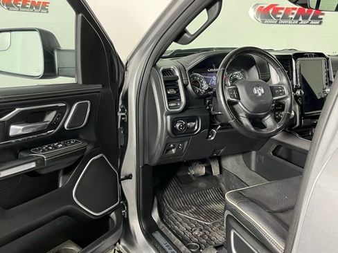 Used 2022 RAM 1500 Laramie AWD/4WD image 27