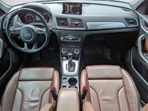 Used 2015 Audi Q3 2.0T Prestige w/ Prestige Package image 25