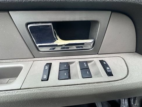 Used 2009 Ford F150 STX image 10