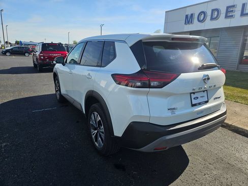 Used 2021 Nissan Rogue SV AWD/4WD image 9