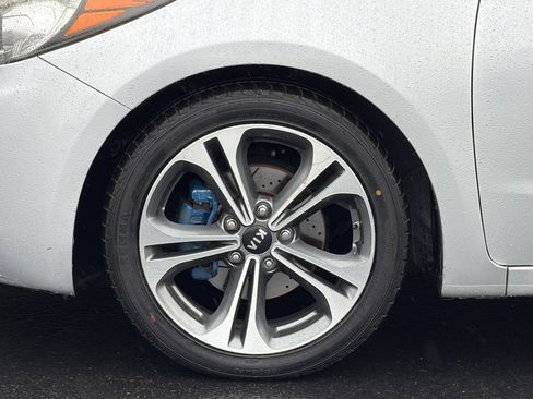 Used 2016 Kia Forte EX FWD image 24