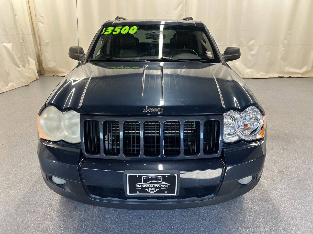 Used 2009 Jeep Grand Cherokee Laredo AWD/4WD image 2