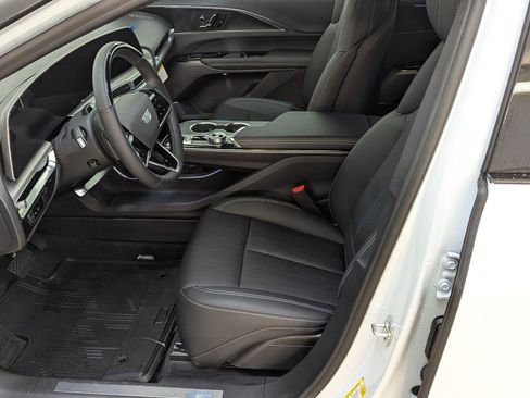 New 2026 Cadillac Lyriq Sport image 25