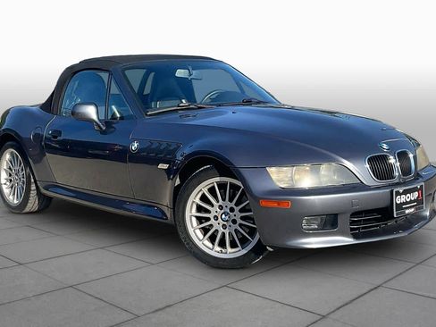 Used 2001 BMW Z3 3.0i RWD image 2