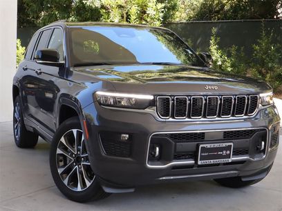 New 2023 Jeep Grand Cherokee Overland w/ Luxury Tech Group IV