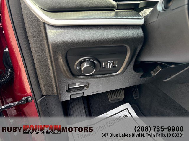 Used 2024 Jeep Grand Cherokee Laredo X w/ Luxury Tech Group I AWD/4WD image 12