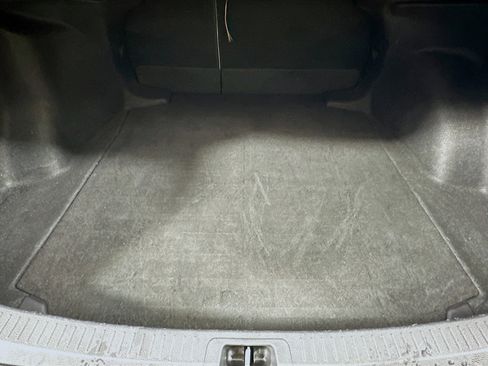 Used 2020 Toyota Corolla LE image 27