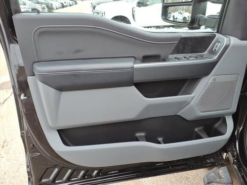 New 2026 Ford F250 XLT w/ XLT Premium Package image 19
